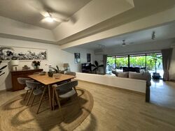 Villa Delle Rose (D10), Condominium #584378951